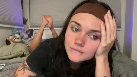 Cassidy online show from February 25, 3:10 am