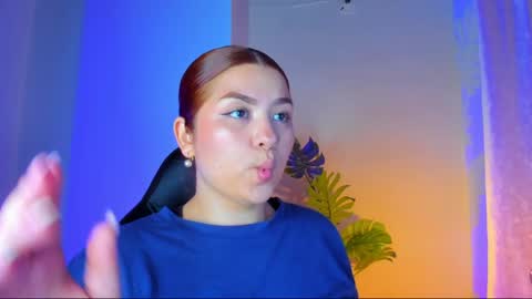 Queen online show from May 4, 6:36 pm