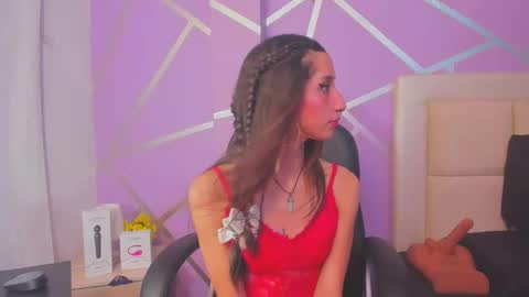 QUEENJEENN online show from February 28, 1:58 am