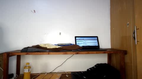 Nina online show from February 18, 8:03 am