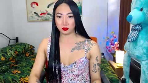 QUEEN online show from February 2, 7:20 am