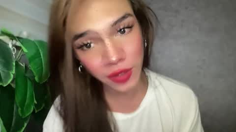 QUEEN online show from February 17, 9:03 pm