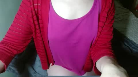 queenoftenderness online show from February 19, 7:13 pm