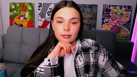 Patricia online show from March 5, 3:32 pm