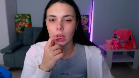 Patricia online show from November 2, 4:51 pm