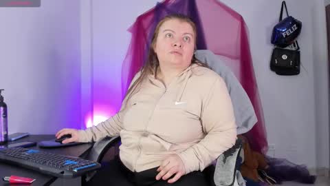 Samantha online show from November 21, 4:32 am