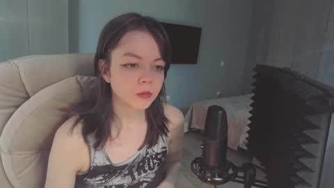 quietluxury online show from June 27, 12:22 pm