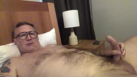 quietmature online show from October 9, 12:05 am