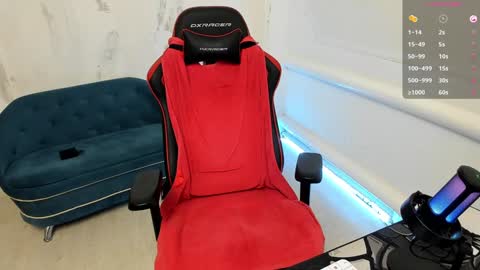 Nikita online show from December 6, 7:15 am