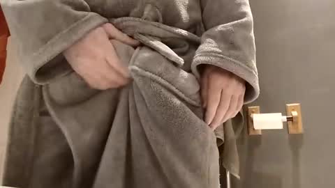 rabaza online show from December 9, 6:03 pm