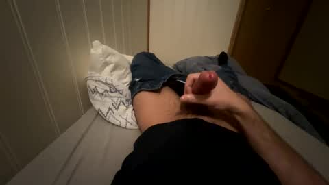 rabbit103 online show from February 7, 11:45 pm