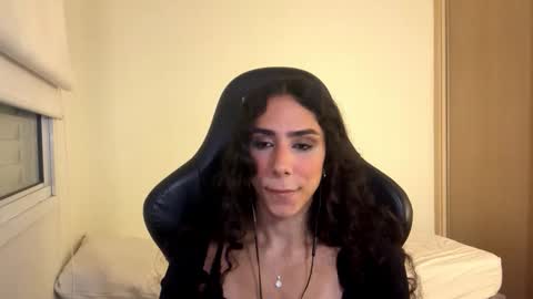 Nina online show from April 18, 12:01 am