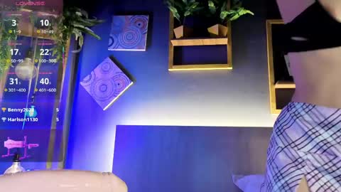 RACHEL online show from April 23, 11:39 pm