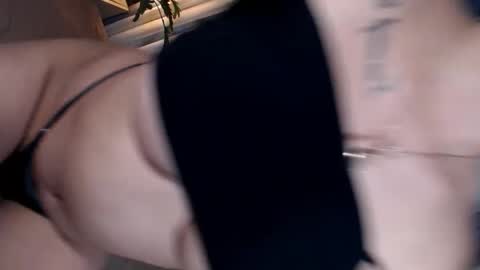 Snapshot of raileykink chatting on September 29, 12:31 am itsmeRailey online show from September 29, 12:31 am