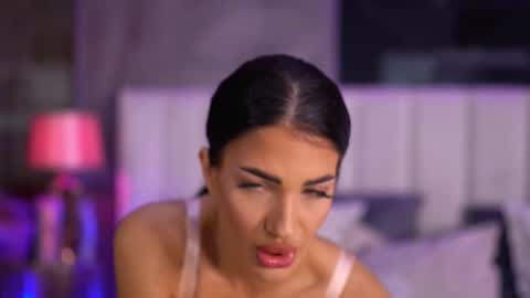 Raisa online show from September 29, 5:12 pm