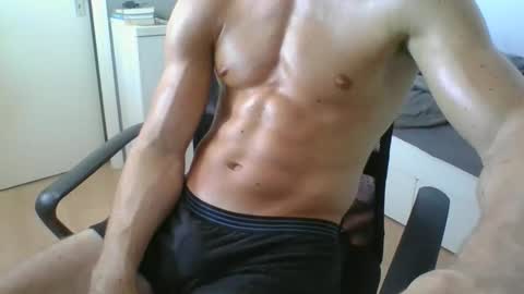 ramonjoosse2001 online show from May 25, 3:29 pm