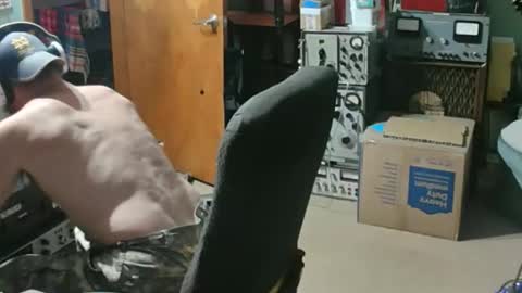 Randall online show from April 18, 7:58 pm