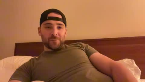 randomdude5950 online show from June 19, 2:50 am