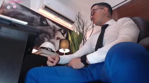 randylukehot online show from January 9, 10:52 am