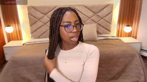 Raquel online show from April 20, 7:39 pm