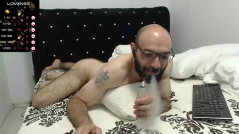 RaulWildBoy27 online show from July 4, 8:34 pm