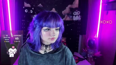 ravencollen online show from April 20, 8:34 pm