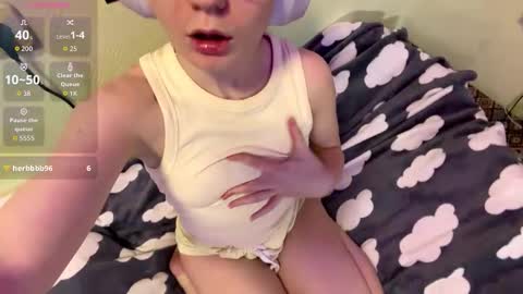 Andriana online show from March 4, 5:32 pm