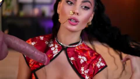 Lav online show from April 10, 6:56 pm