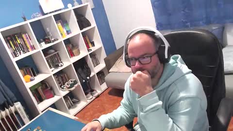 ravingr3d3 online show from November 11, 10:45 pm