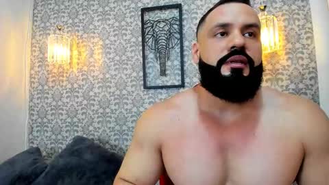 Snapshot of rawmathews chatting on October 10, 1:44 am rawmathews online show from October 10, 1:44 am