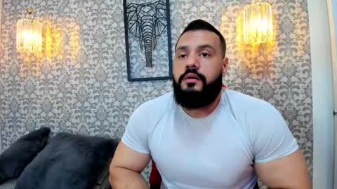Snapshot of rawmathews chatting on October 15, 11:59 pm rawmathews online show from October 15, 11:59 pm