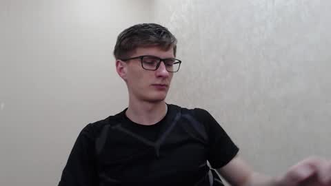 Ray Booy  online show from February 9, 11:29 pm