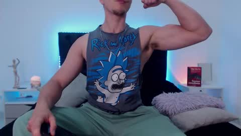 Snapshot of ray_weed chatting on October 20, 11:10 pm Ray online show from October 20, 11:10 pm