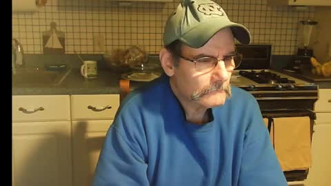 Ray online show from February 12, 10:24 am