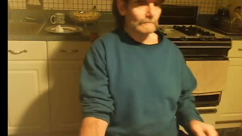 Ray online show from November 10, 10:34 pm