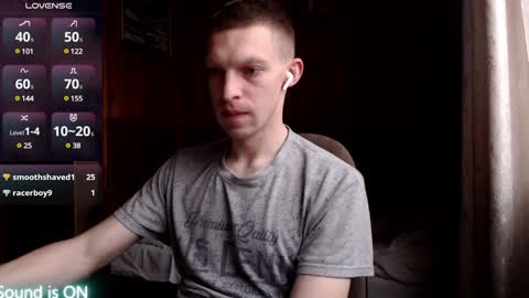 Snapshot of raylonn chatting on December 25, 10:50 am Ray online show from December 25, 10:50 am