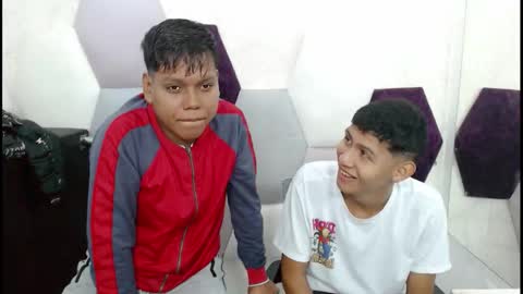 Snapshot of raystewart_ chatting on October 21, 2:16 am raystewart  online show from October 21, 2:16 am