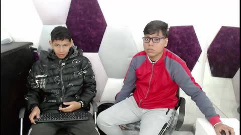 Snapshot of raystewart_ chatting on October 31, 2:01 am raystewart  online show from October 31, 2:01 am