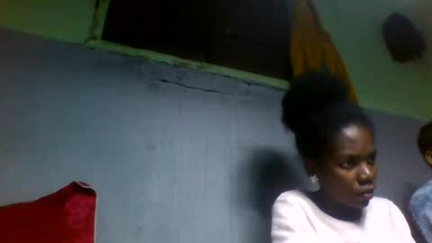razafyela online show from July 26, 6:38 pm