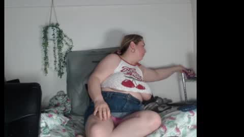 Fannie online show from January 9, 9:42 pm