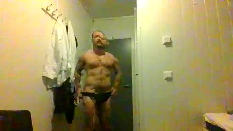 Snapshot of real_viking1 chatting on October 4, 5:00 pm real_viking1 online show from October 4, 5:00 pm