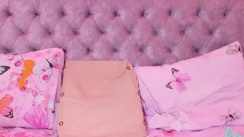 Cattleya Exposito  online show from September 20, 6:11 pm