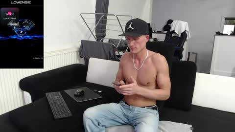 Ask me online show from December 19, 3:07 am