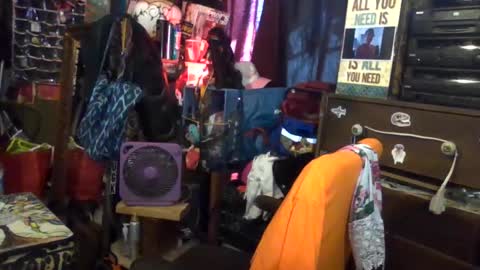 Snapshot of reallyredrum69th chatting on October 8, 3:51 pm reallyredrum69th online show from October 8, 3:51 pm