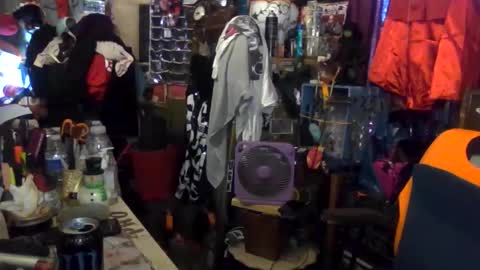 Snapshot of reallyredrum69th chatting on October 20, 8:58 pm reallyredrum69th online show from October 20, 8:58 pm
