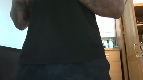 Rey online show from April 4, 3:19 pm