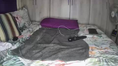 REAL1SWEETHEART online show from April 19, 2:34 am