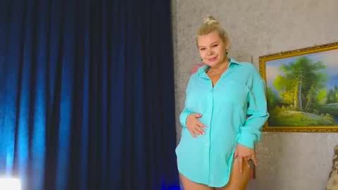 Im a little sick. Ill be back soon. online show from October 10, 3:40 pm