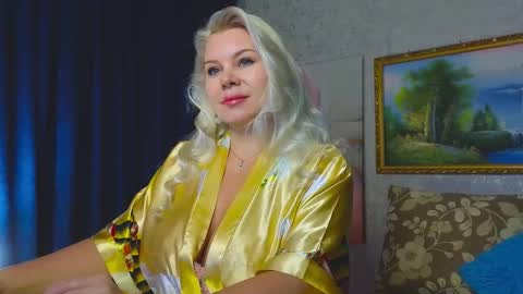 Im a little sick. Ill be back soon. online show from October 4, 1:31 pm