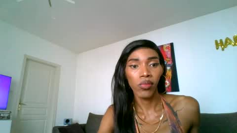 rebeccats1 online show from July 6, 9:17 am